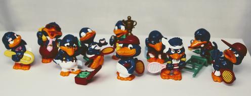 Überraschungseifigur Peppy Meeting