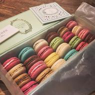 Macaron Colourful