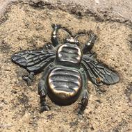 Bronze bumblebee decoration