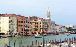 impressively beautiful Italy Gondolas
