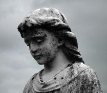 Statue Girl