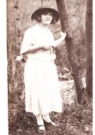nostalgia woman antique figure