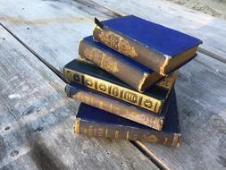 books with a golden spine