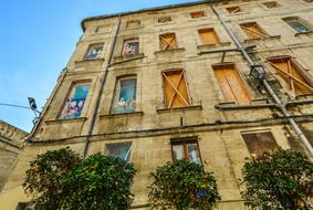 Windows on building in Avignon