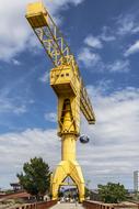 yellow construction crane