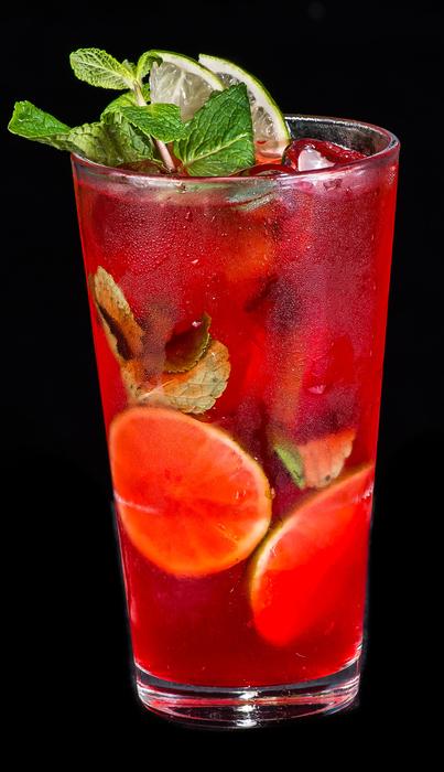 Summer Drink Strawberry Mint