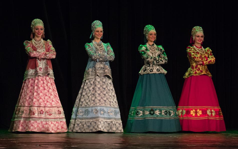 Russian Folklor Berezka