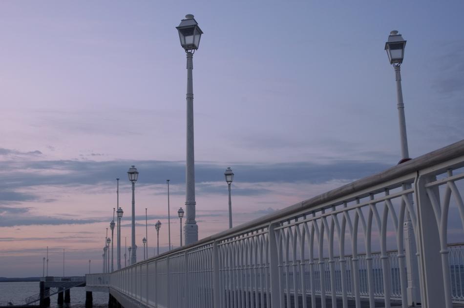 Arcachon Balustrade Floor Lamp