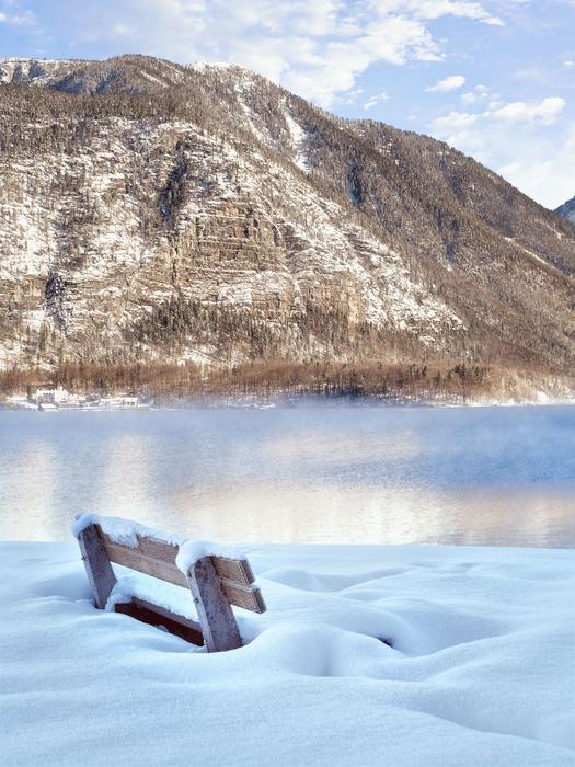 Bank Winter Lake