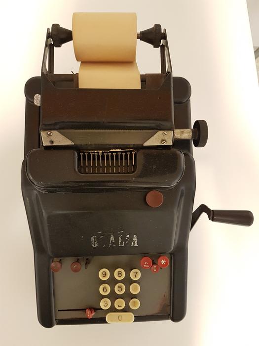 old beeping machine