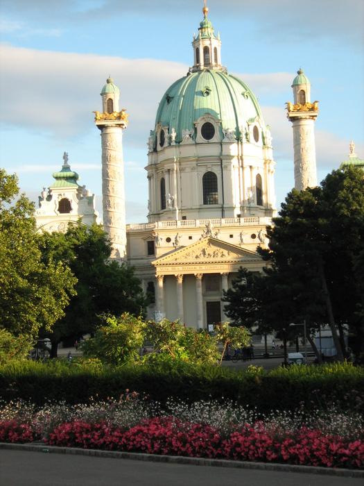 Osterreich Wien Karlskirche