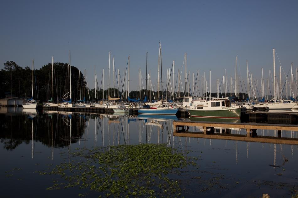Sailboats Lake Vessels