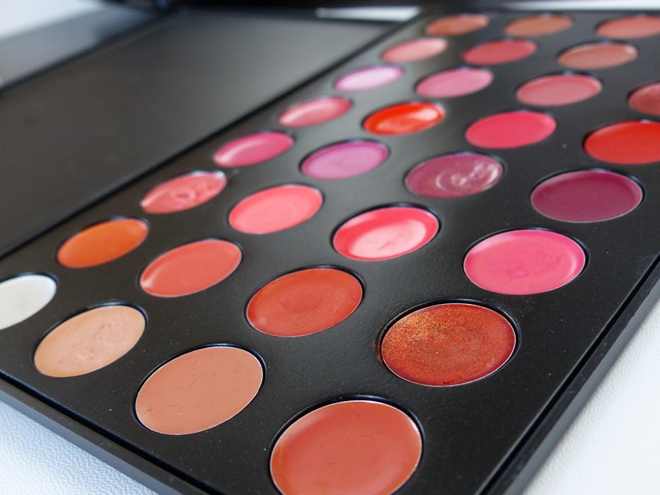 liquid shadow palette