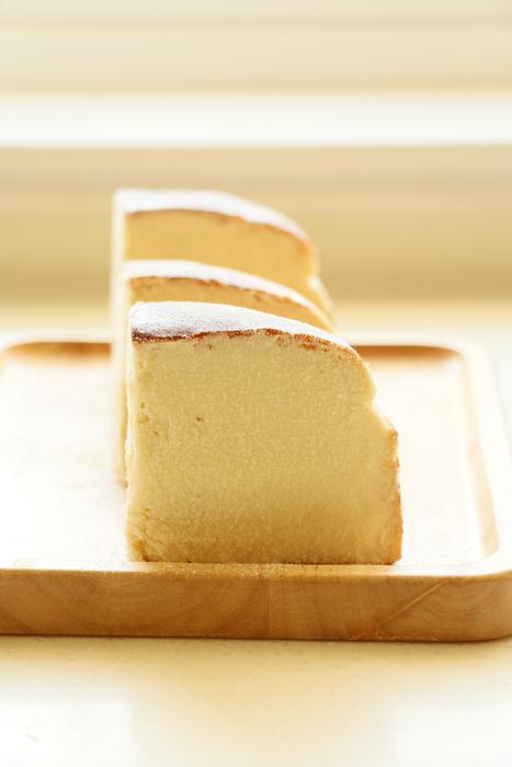 delicious soft tray cake