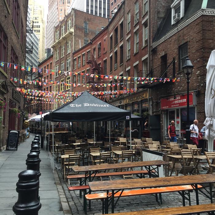 New York Bar