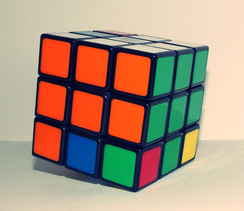 Cube color game