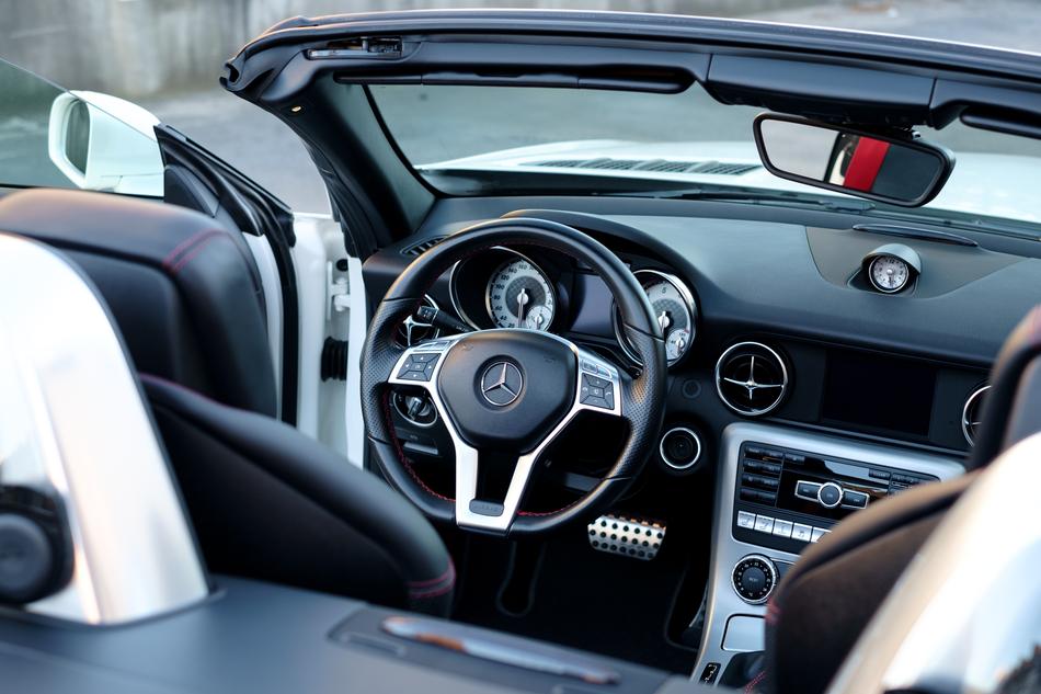 Car Mercedes Slk