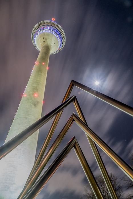 tower in Düsseldorf