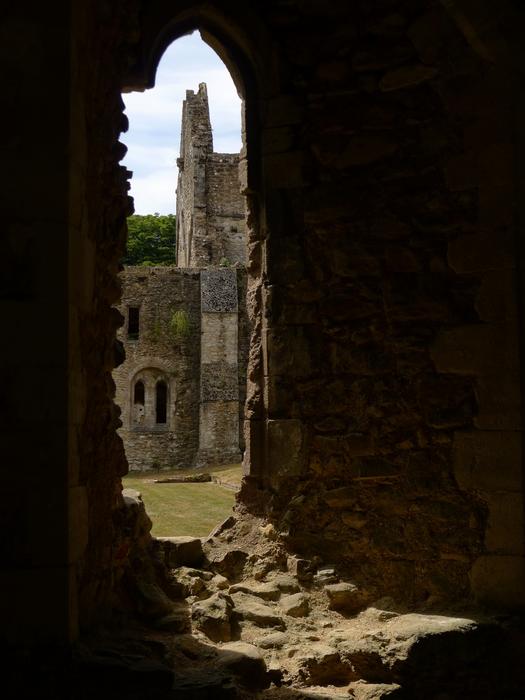The hole in the castle view