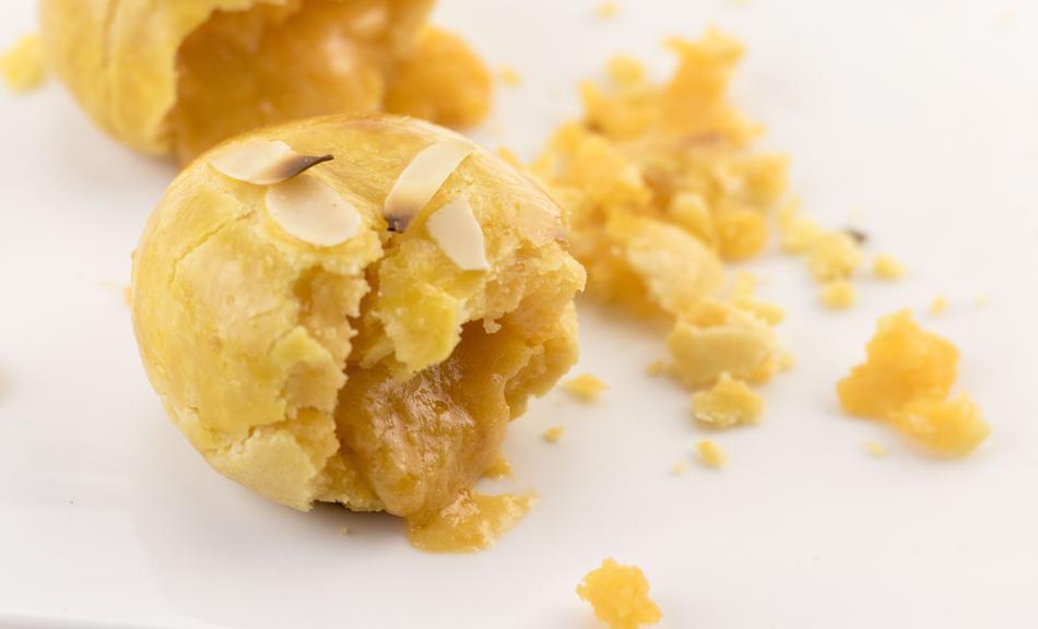 scattered dessert yellow