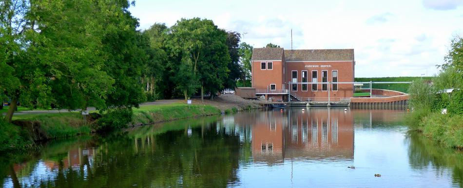 grass lake house