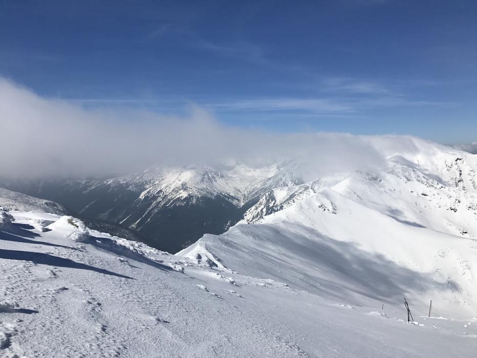 Snowy mountains up