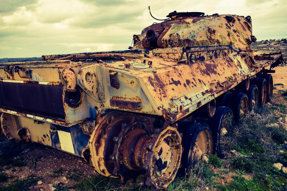 iron tractor military rusty