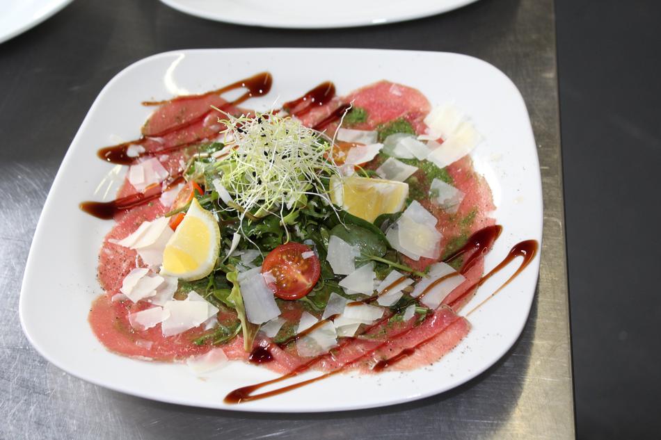 salad dressing plate