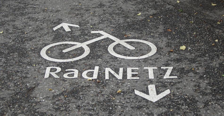 Orb Web Road Tar Cycle