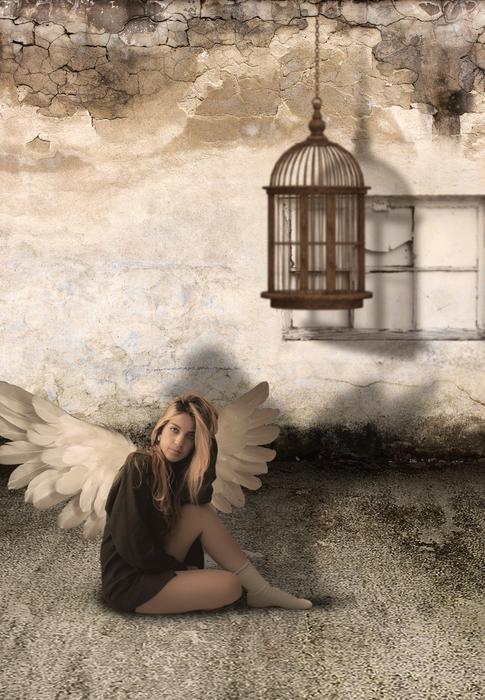 Dirty Angel Bird girl