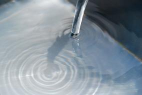 water droplets in the sink