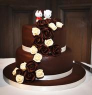 chocolate large cake