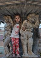 Angels Statue and child