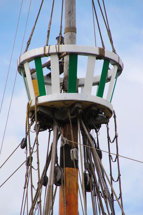 Crow'S Nest Mast
