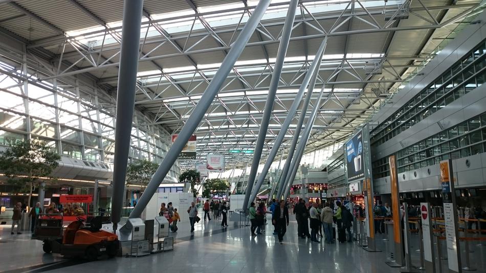 Airport Checkin Düsseldorf