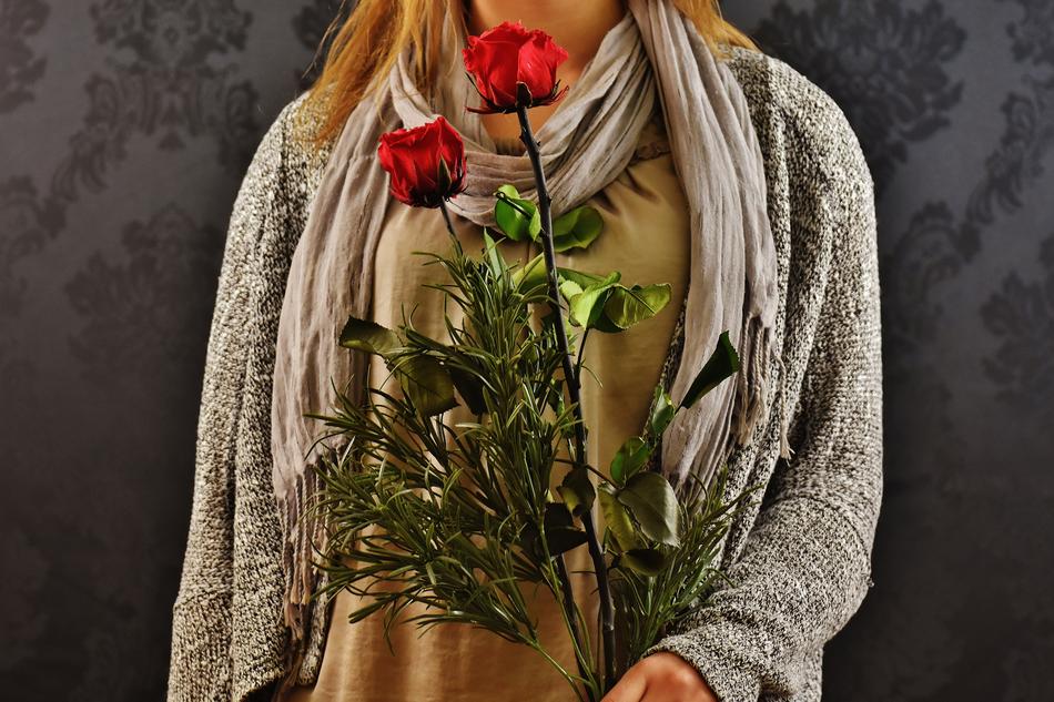Girl with Roses Red and green