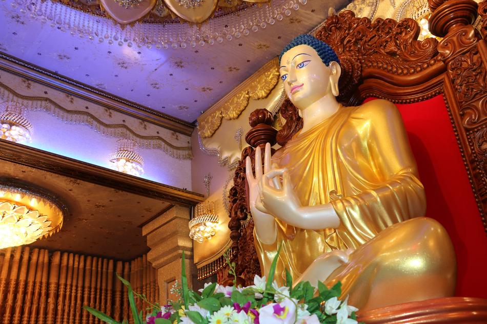 Pilima Statue