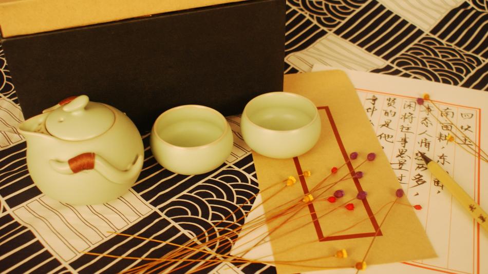 Tea Set Antiquity Warm