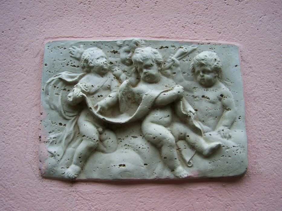 Wall Relief Building