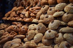 delicious raisin pastries are delicious