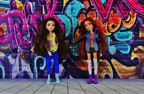 Girl Friends dolls and graffiti wall