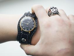 black watch hand