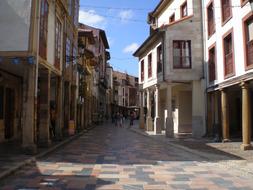 City Summer street, Avila