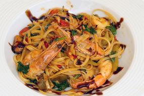 spaghetti and shrimp