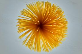 yellow delicious spaghetti