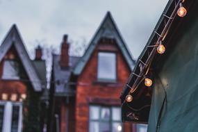 Building House lights