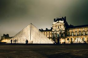 Louvre pyramid Museum light