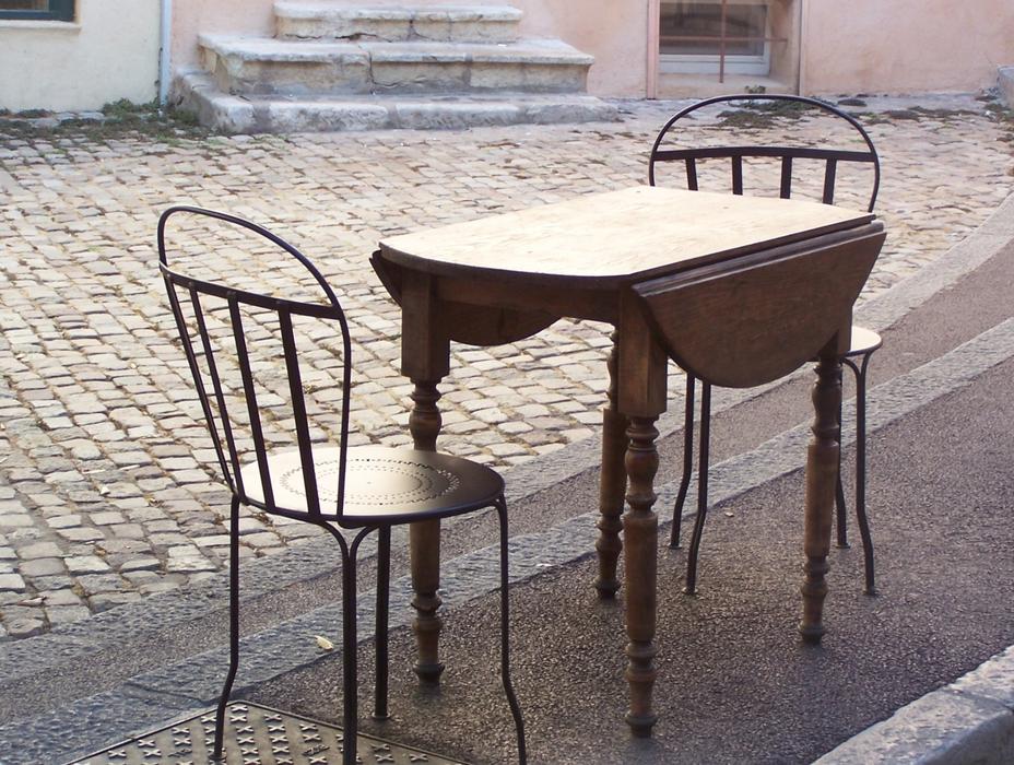Chair Table Road