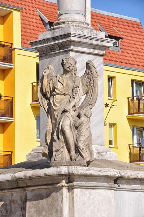 sculpture in the old town opole