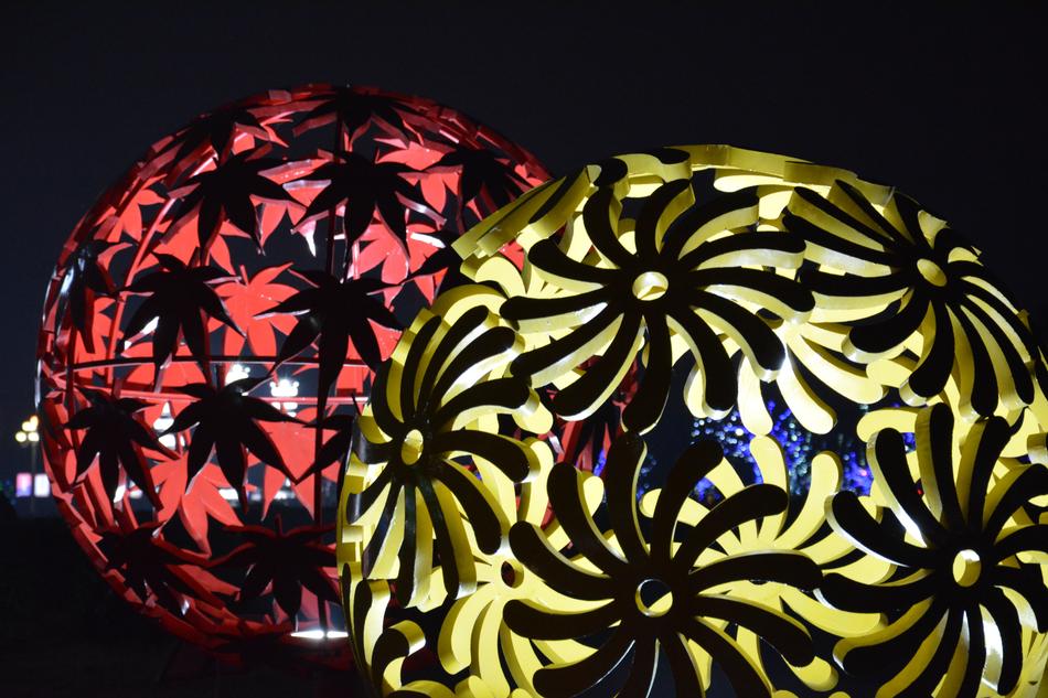 red yellow black flower